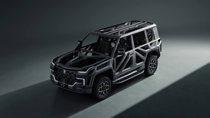 成都18仰望U8硬派越野的科技魅力，国能汽车对传统燃油车市场的冲击